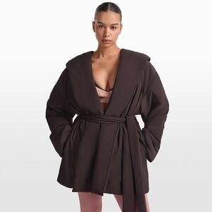 NWOT Skims X Nike Wrap Woven Nylon Coat
S Phoenix